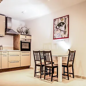  Apartmán Wohnen Im Herzen Von Budget